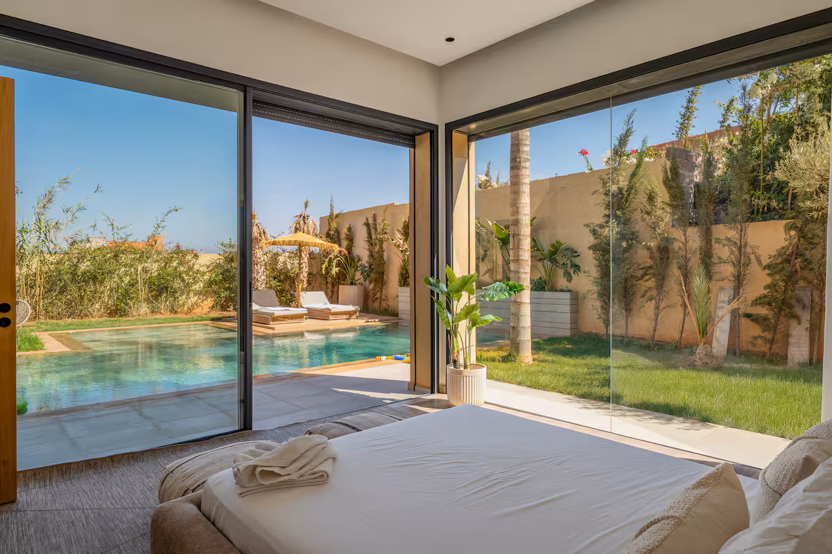 Suite vue piscine